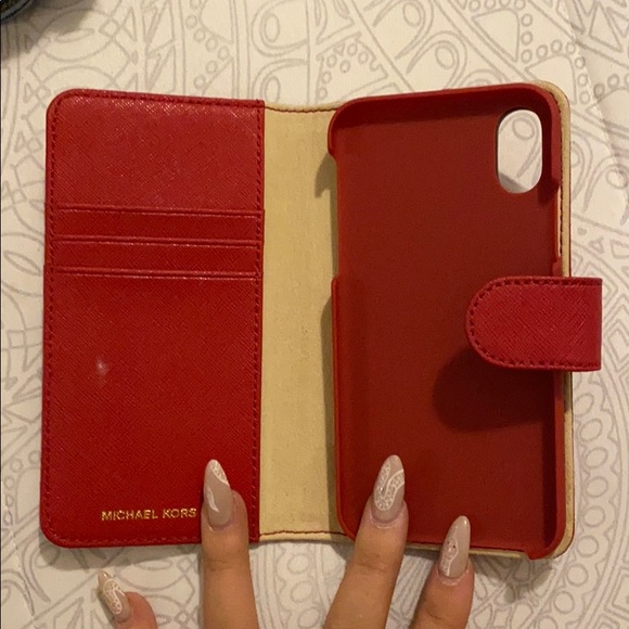 Micheal Kors phone case fit for IPhone XS - Picture 2 of 3